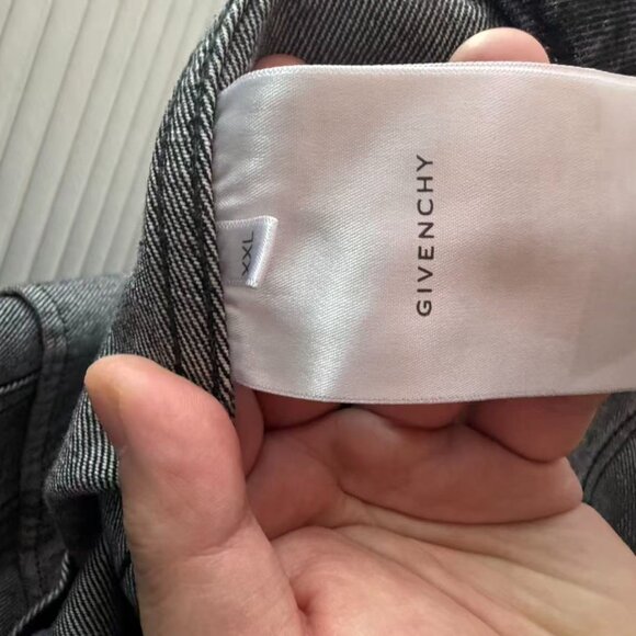 GIVENCHY Dragon Denim Jacket - Picture 7 of 7